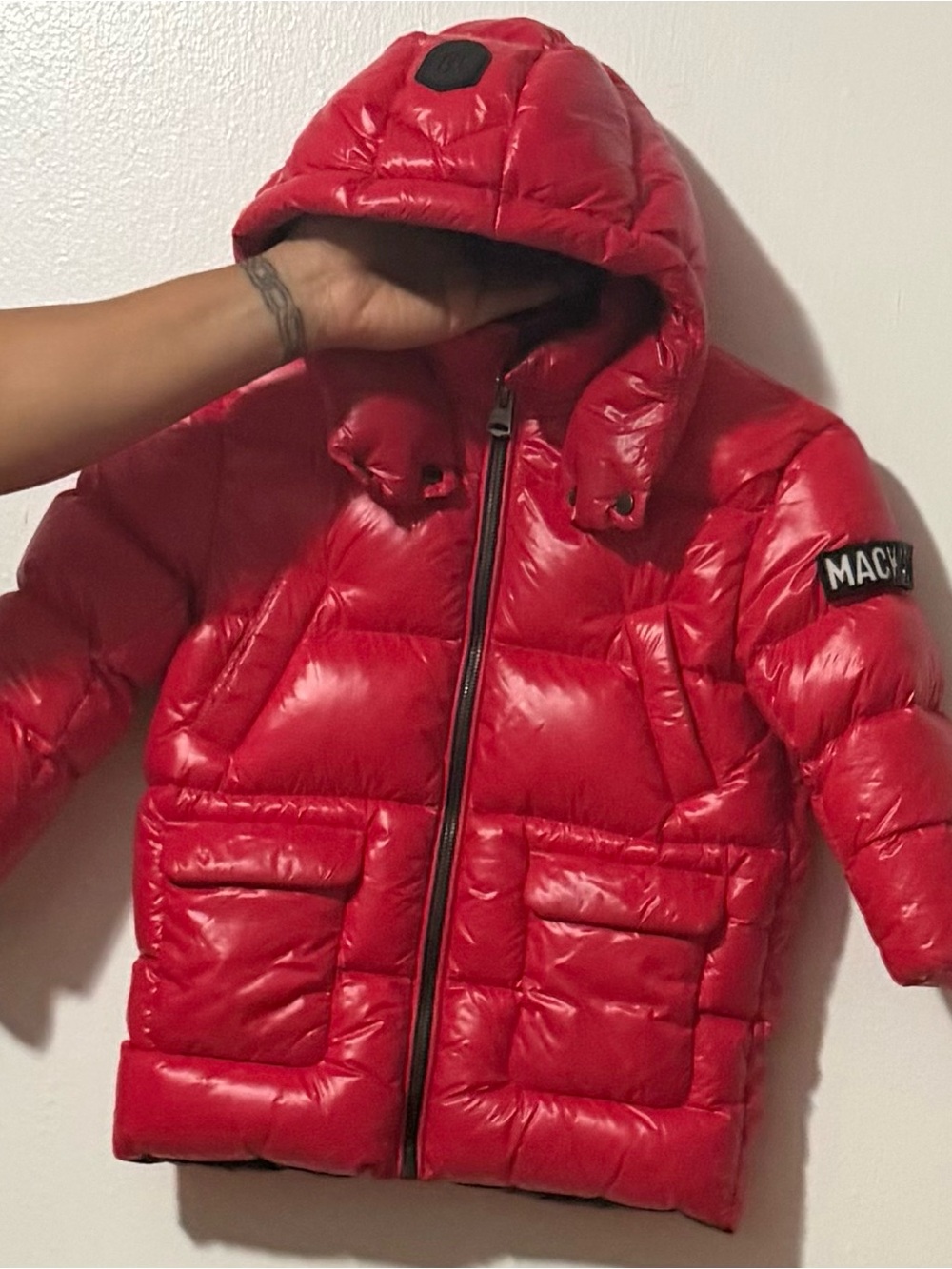 -
Mackage Toddlers Kennie Down Jacket w Hat Sz 2